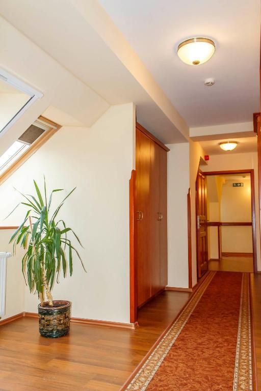 Pannon Hotel Bejelentkezes 20 Oraig, Check-In Until 20 O'Clock, Einchecken Bis 20 Uhr Mohács Δωμάτιο φωτογραφία