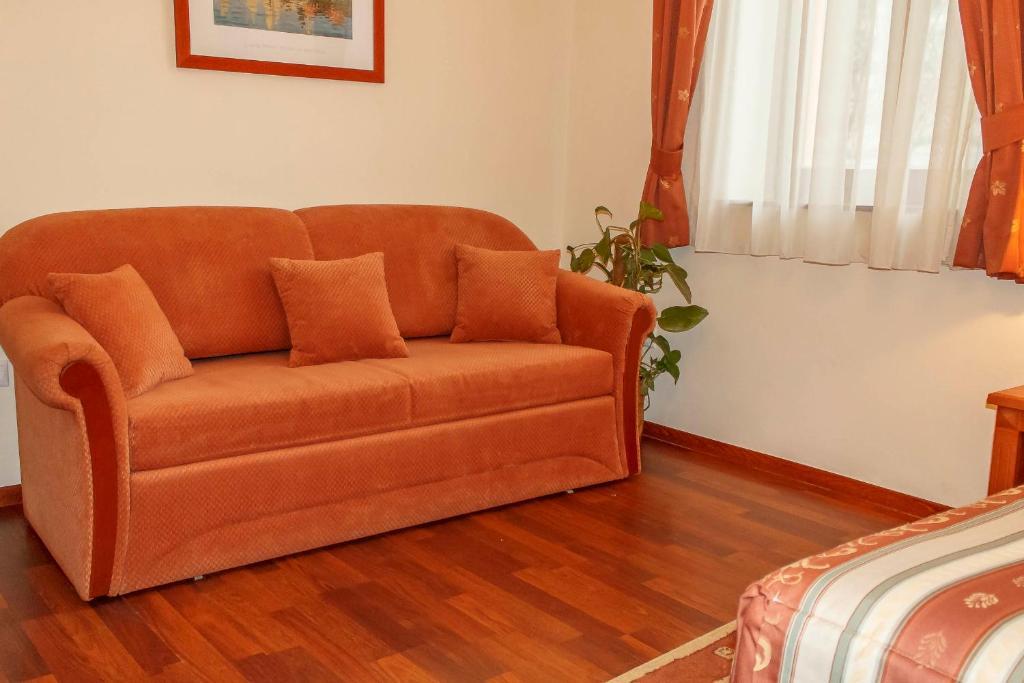 Pannon Hotel Bejelentkezes 20 Oraig, Check-In Until 20 O'Clock, Einchecken Bis 20 Uhr Mohács Δωμάτιο φωτογραφία